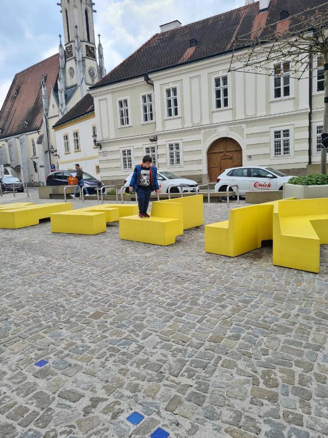 Schon Wohnen Beim Stift Melk Appartamento Esterno foto