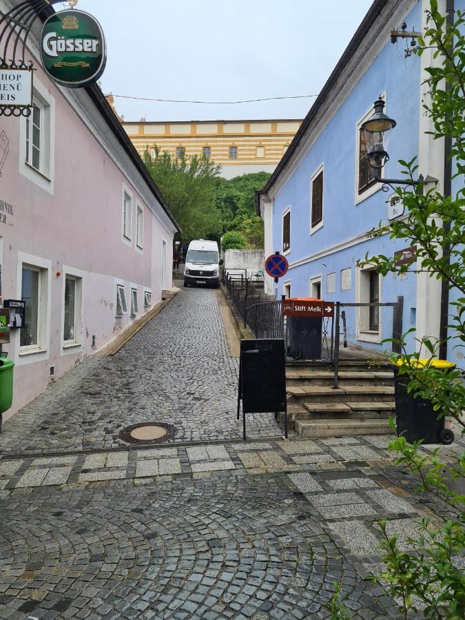 Schon Wohnen Beim Stift Melk Appartamento Esterno foto